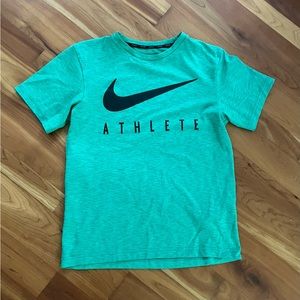 Boy’s Dri-Fit, Nike t-shirt